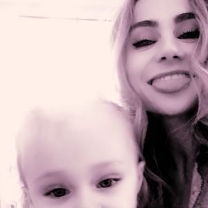 Meet your Posher, Rebecca